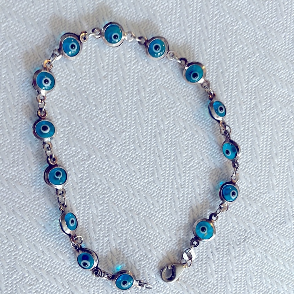 Isabella m. Of Boston Sterling silver “evil eye” bracelet 14 translucent stones